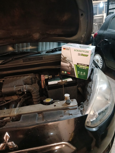 Cover photo of Automothrive - Bengkel Mobil Meruya